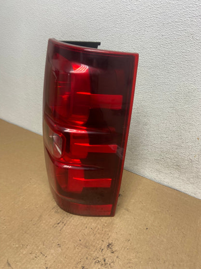 2008-2014 Chevrolet Tahoe Suburban Right Passenger Rh Tail Light AG2366 LK1