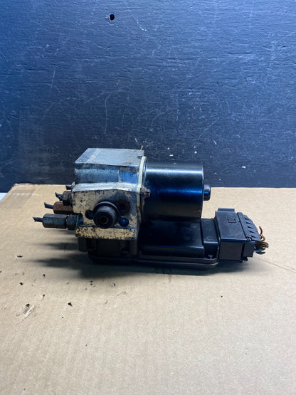 2004 2007 Ford E250 E350 Econoline Anti-Lock ABS Antilock Brake Pump af8932 DG4