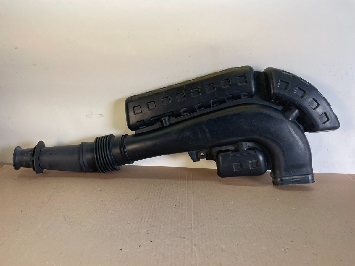 2004 2008 Ford F150 5.4L Air Cleaner Filter Intake Inlet Tube AG2667 PS0