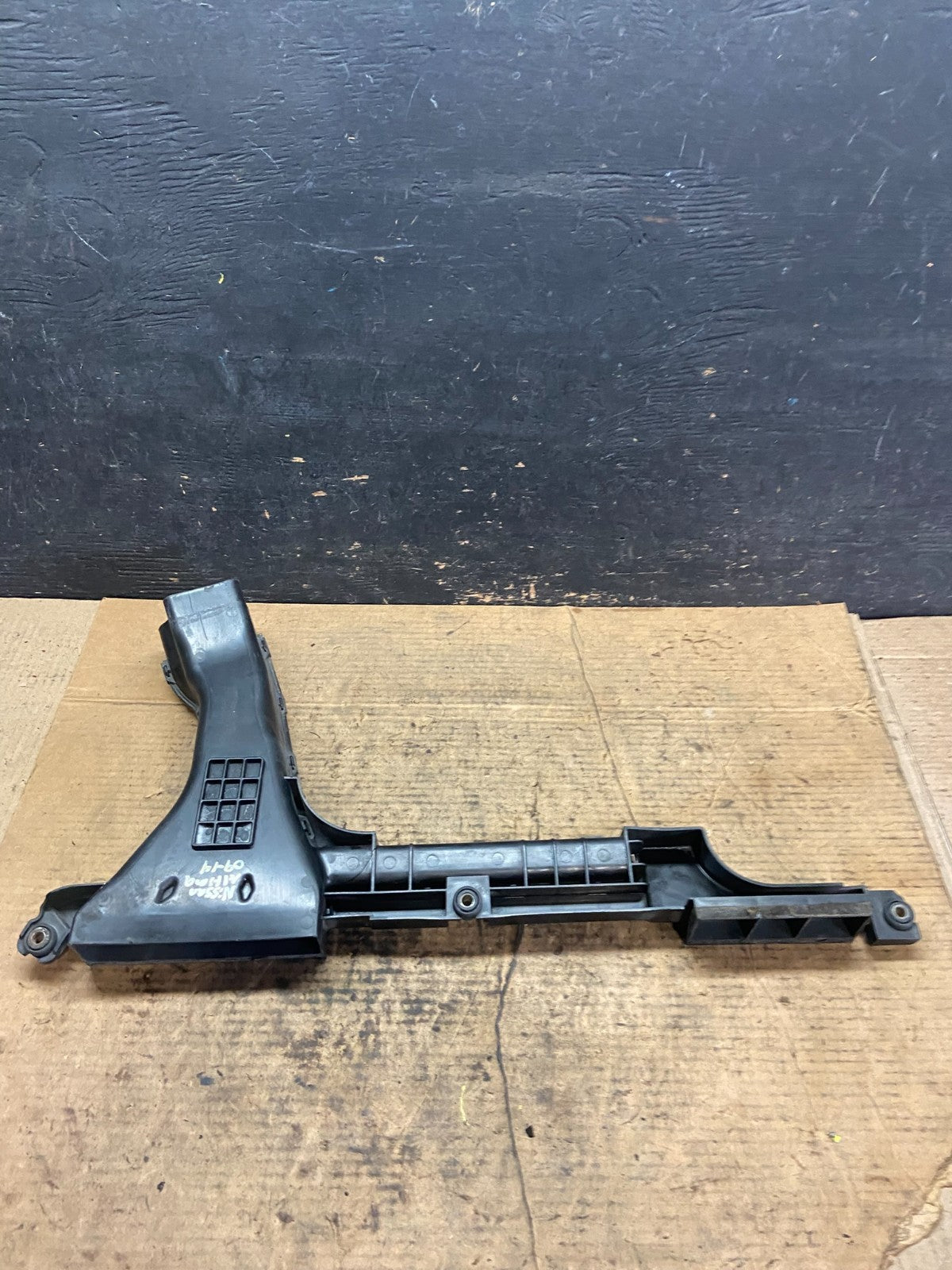 2009 to 2014 Nissan Maxima Upper Air Intake Duct Q9863 DG4