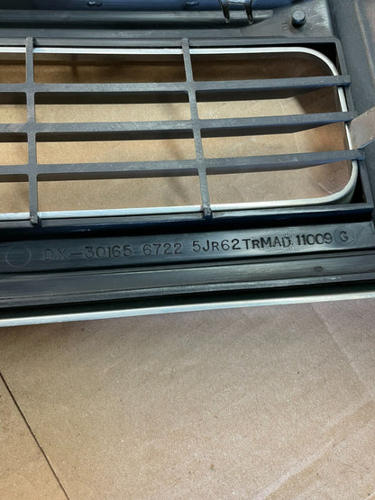 2006 to 2010 Jeep Commander Front Upper Grill Grille OEM ac2201  DG6