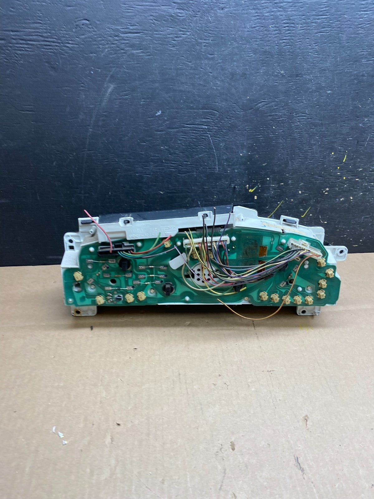 2001 - 2002 Ford Econoline E250 E350 Van Speedometer Instrument Cluster t4412 DG3