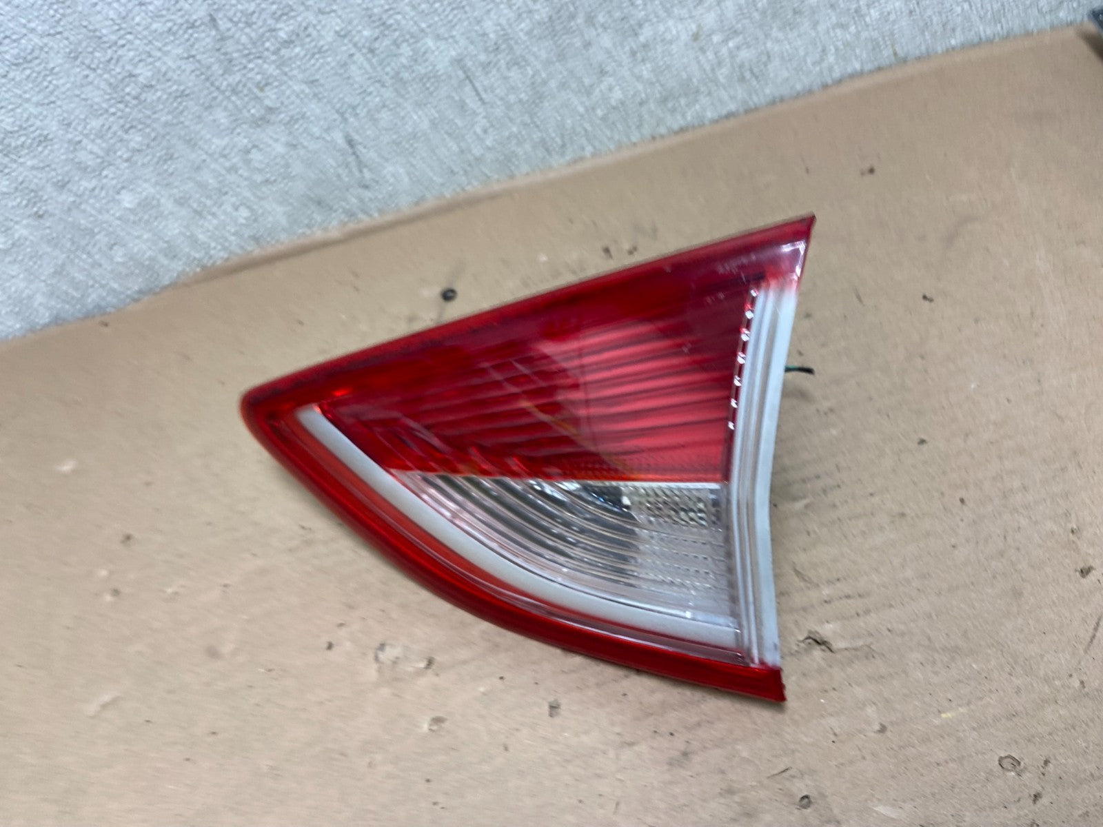 2013 to 2016 Ford Escape Right Passenger RH Side Inner Tail Light OEM AA9948 LK1