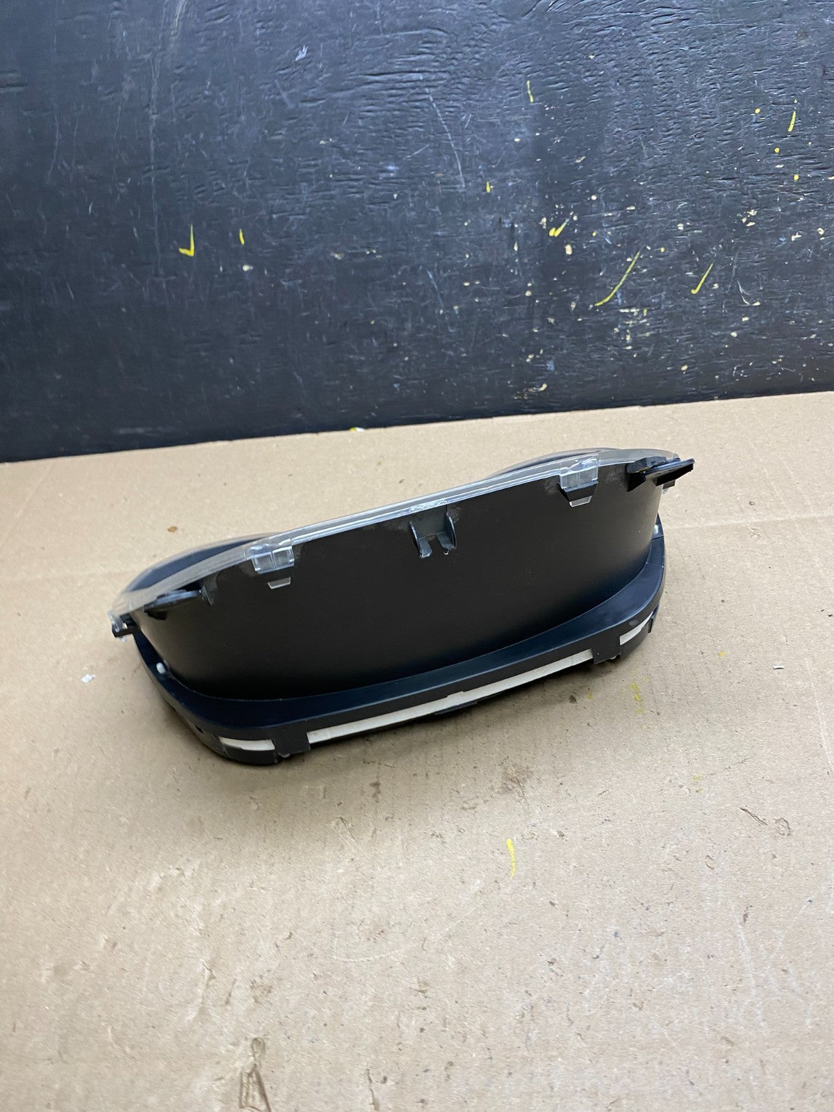 2016 to 2017 Dodge Promaster City Speedometer Cluster Gauge t9304 DG4