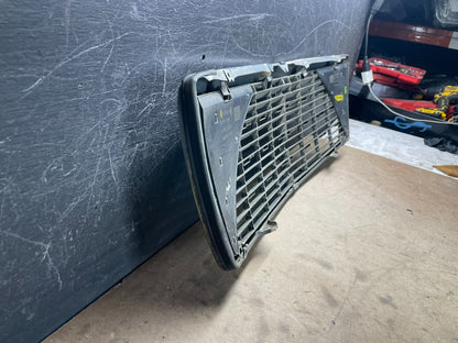 1994 to 1998 Mercedes-Benz W140 S600 S500 S320 Front Upper Grille M5176 DG10