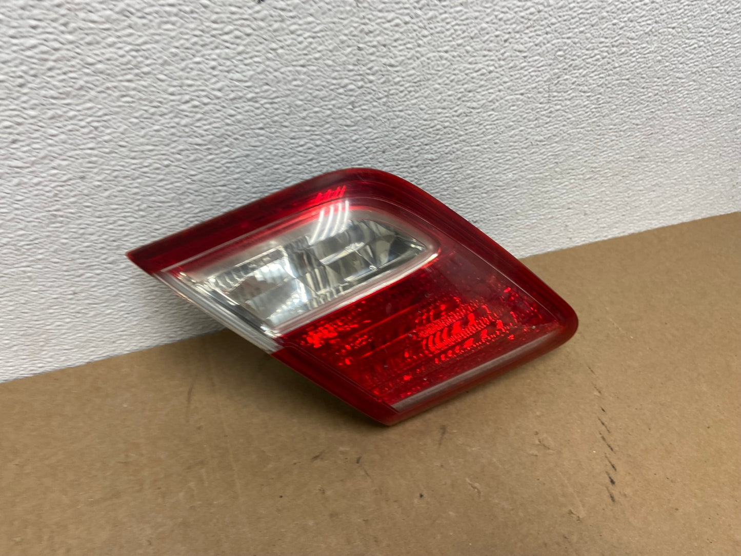 2007 2008 2009 Toyota Camry Left Driver Tail Light Trunk Lid Inner AD2492 LK2