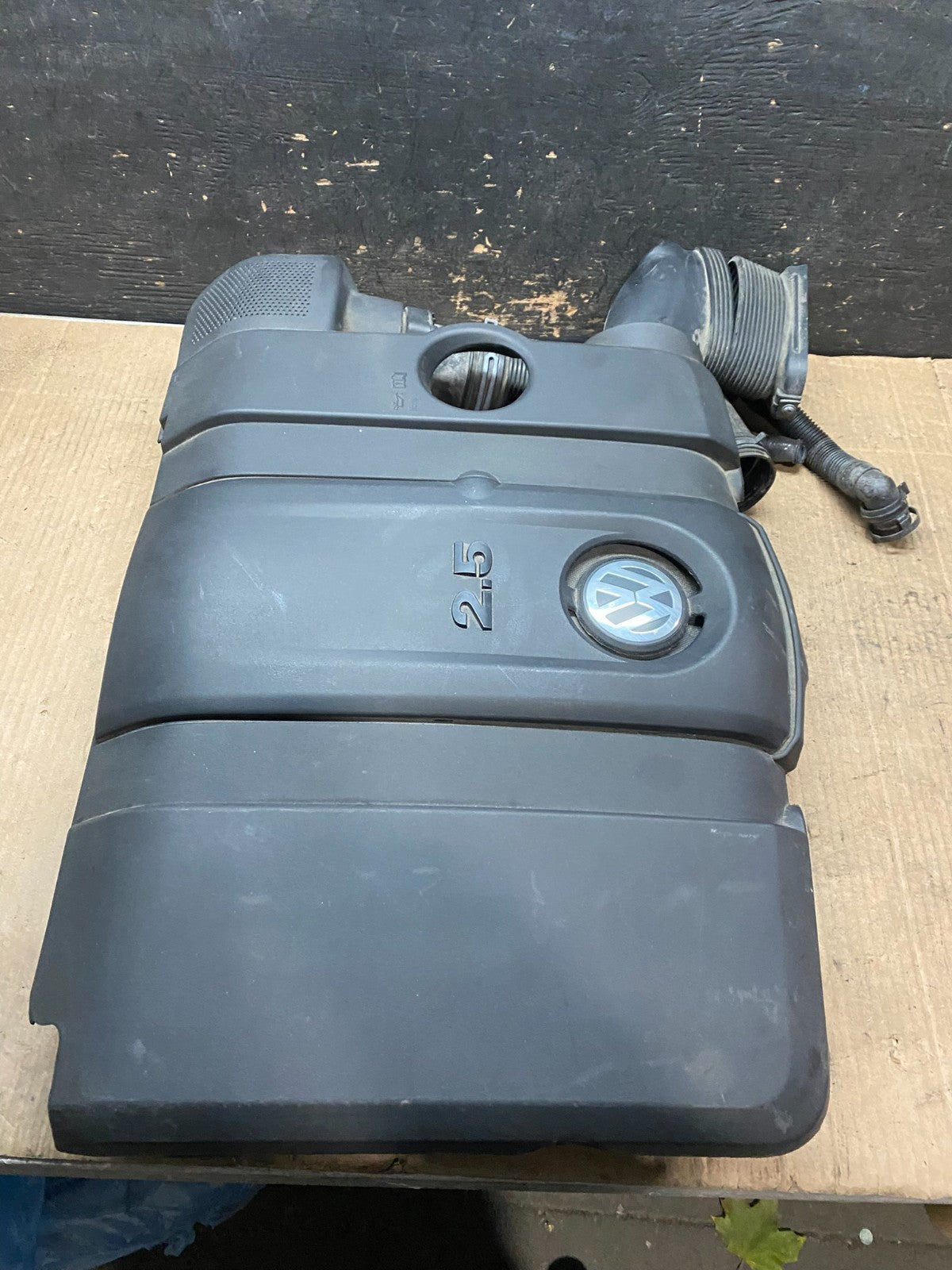 2005 - 2008 Volkswagen Jetta Beetle 2.5L Passat Engine Cover 07k129601j T4085 DG3