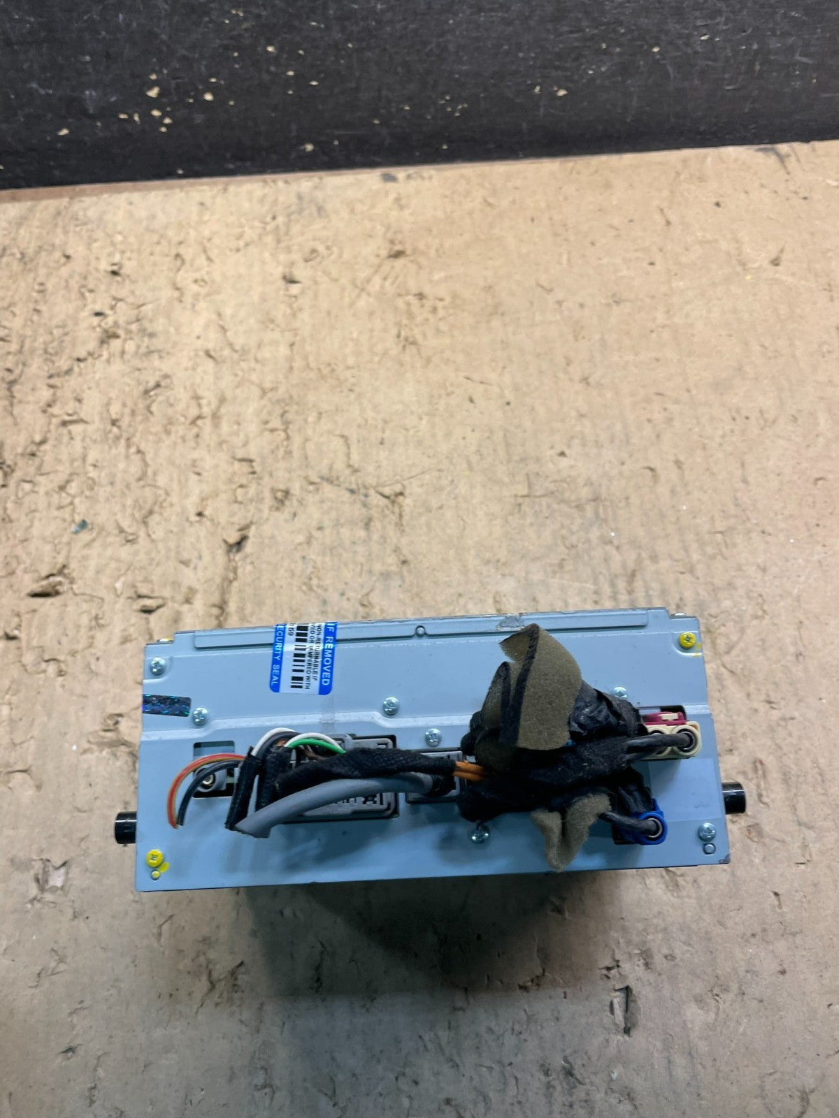 2010 to 2012 Jaguar XJ XJL Radio GPS Information Receiver OEM W6925 DG2