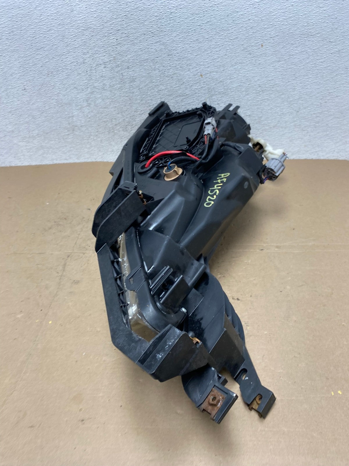 2009 - 2010 Mazda 6 Left Driver LH Side Halogen Headlight AF4520 LK6