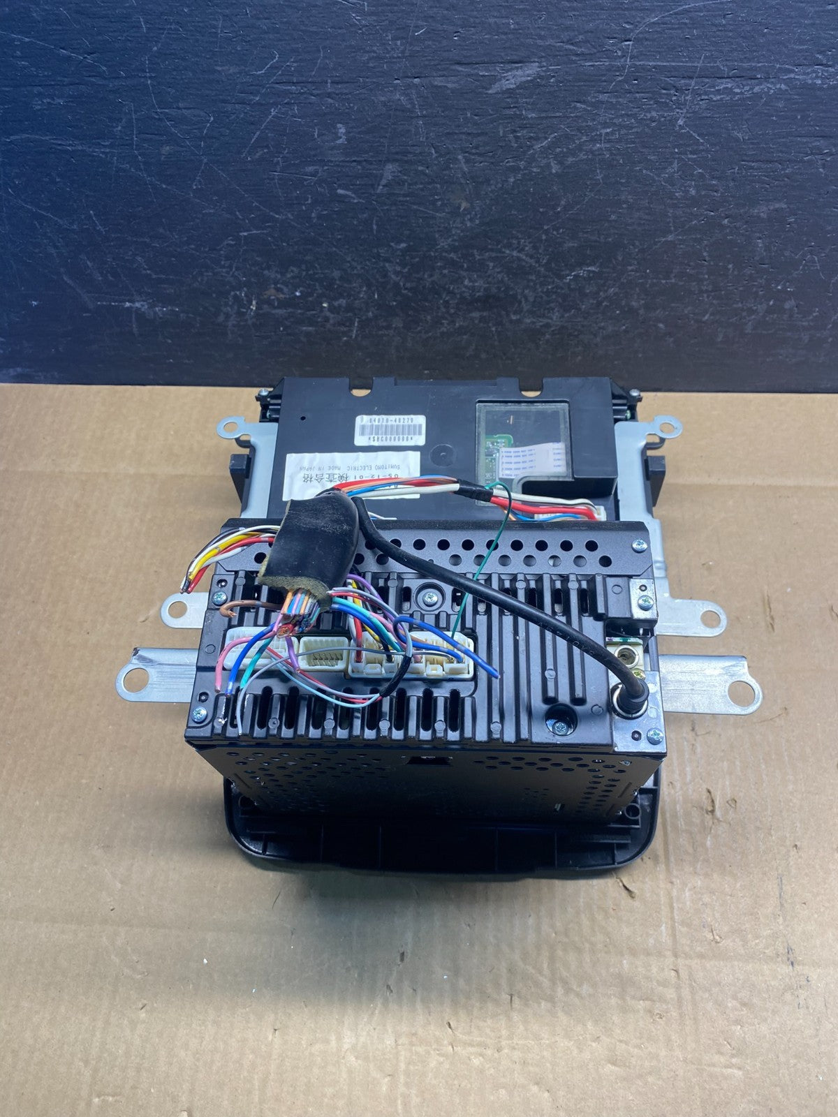 2004 to 2007 Toyota Highlander Climate Control Heater Radio Bezel AD1564 DW5