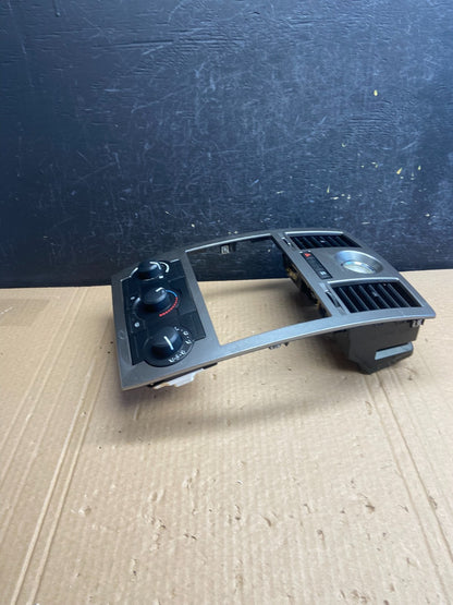 2005 to 2007 Chrysler 300 Dash Heater A/C Climate Control Radio Panel AF6221 DG2