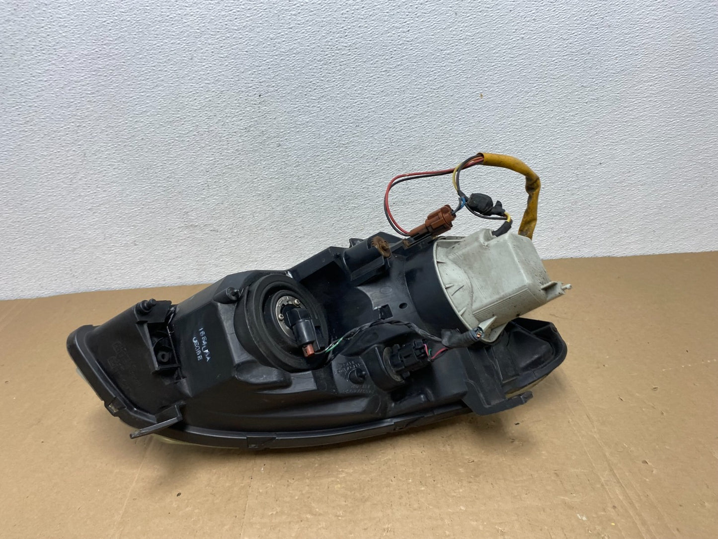 2005 to 2006 Nissan Altima Left Driver LH Side Halogen Headlight AC5669 DW5