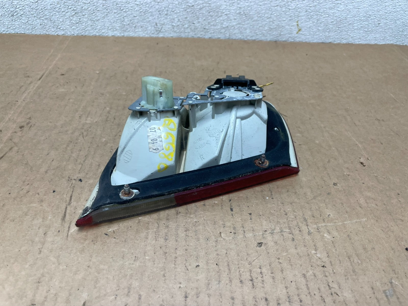 1998-2003 Mercedes Benz CLK Inner Right Passenger RH Tail Light Lamp Q6680 DW4