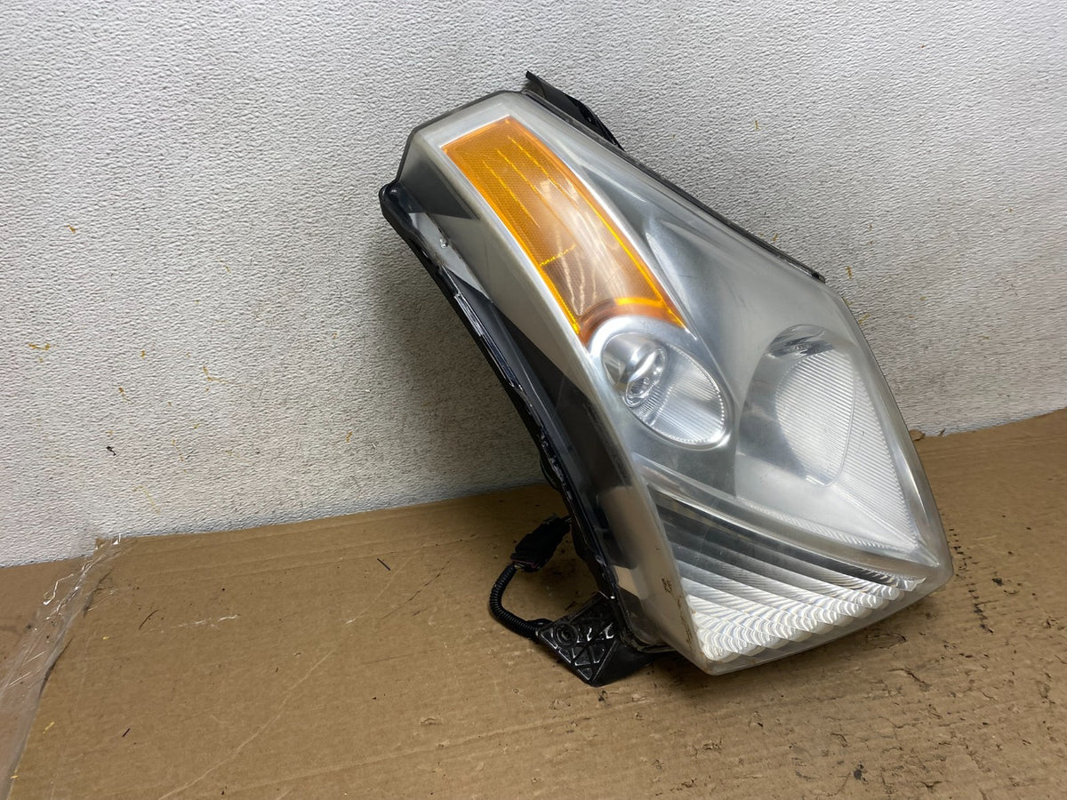 2007 to 2009 Suzuki XL-7 XL7 Right Passenger RH Side Headlight AH9267 DW1