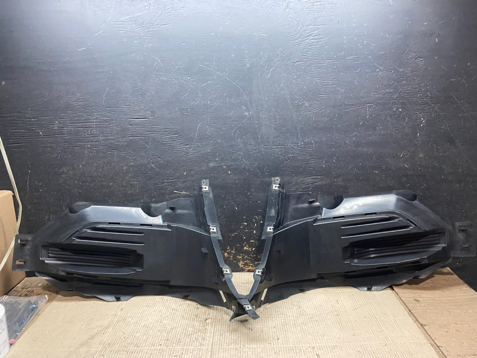 2020 - 2022 Ford Explorer Front Left+Right Side Fog Light Cover Trims X2924 DG5