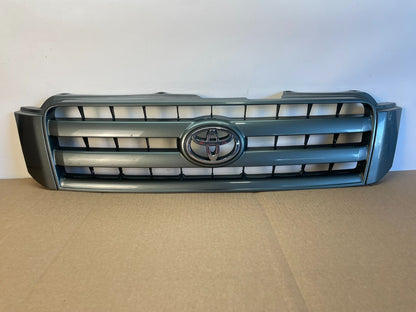 2004 to 2007 Toyota Highlander Front Upper Grille Grill With Emblem AG9839 DG0