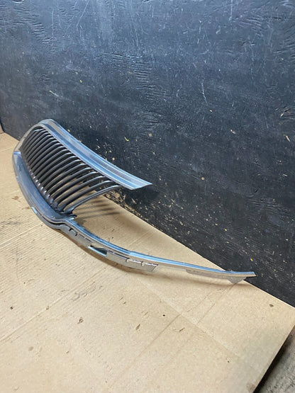 2013 to 2016 Lincoln MKT Left Driver LH Side Front Grill Grille OEM X9637 DG1