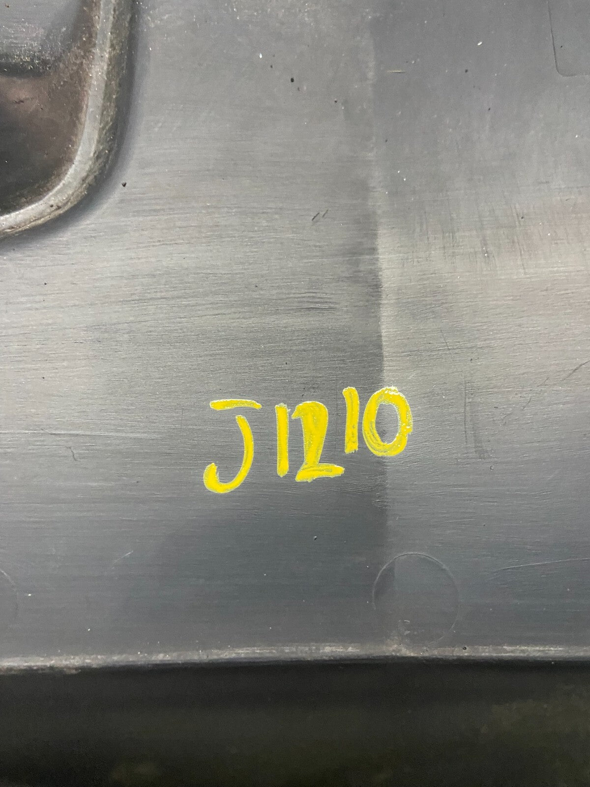 2006 to 2008 Honda Pilot Engine Cover Trim Bezel OEM j1210 DG9