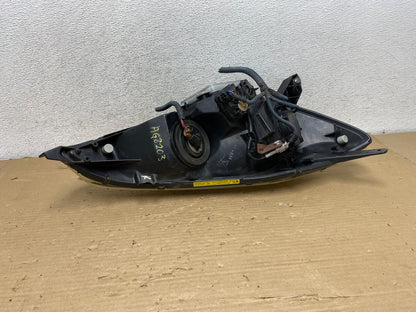 2004-2005 Toyota Sienna Left Driver LH Side Xenon Headlight AG8203 DW4