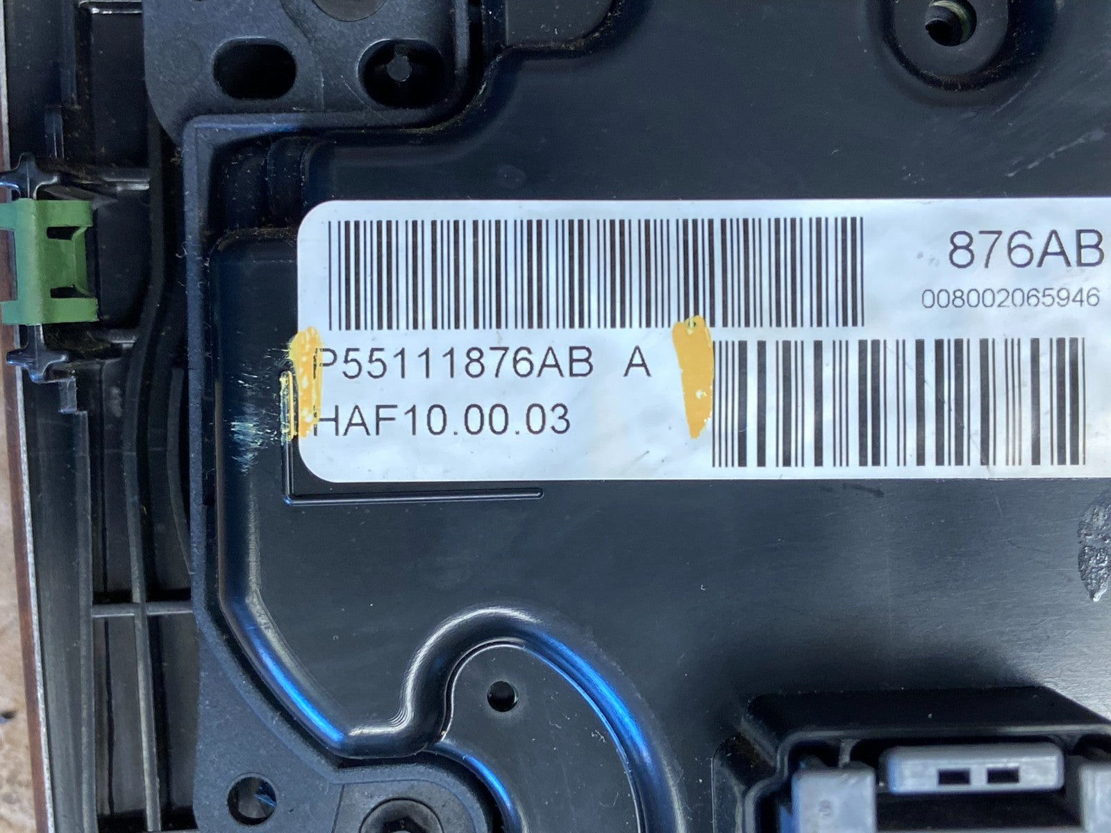 2008 to 2010 Jeep Grand Cherokee Center Navi Radio Bezel OEM Y7795 DG5