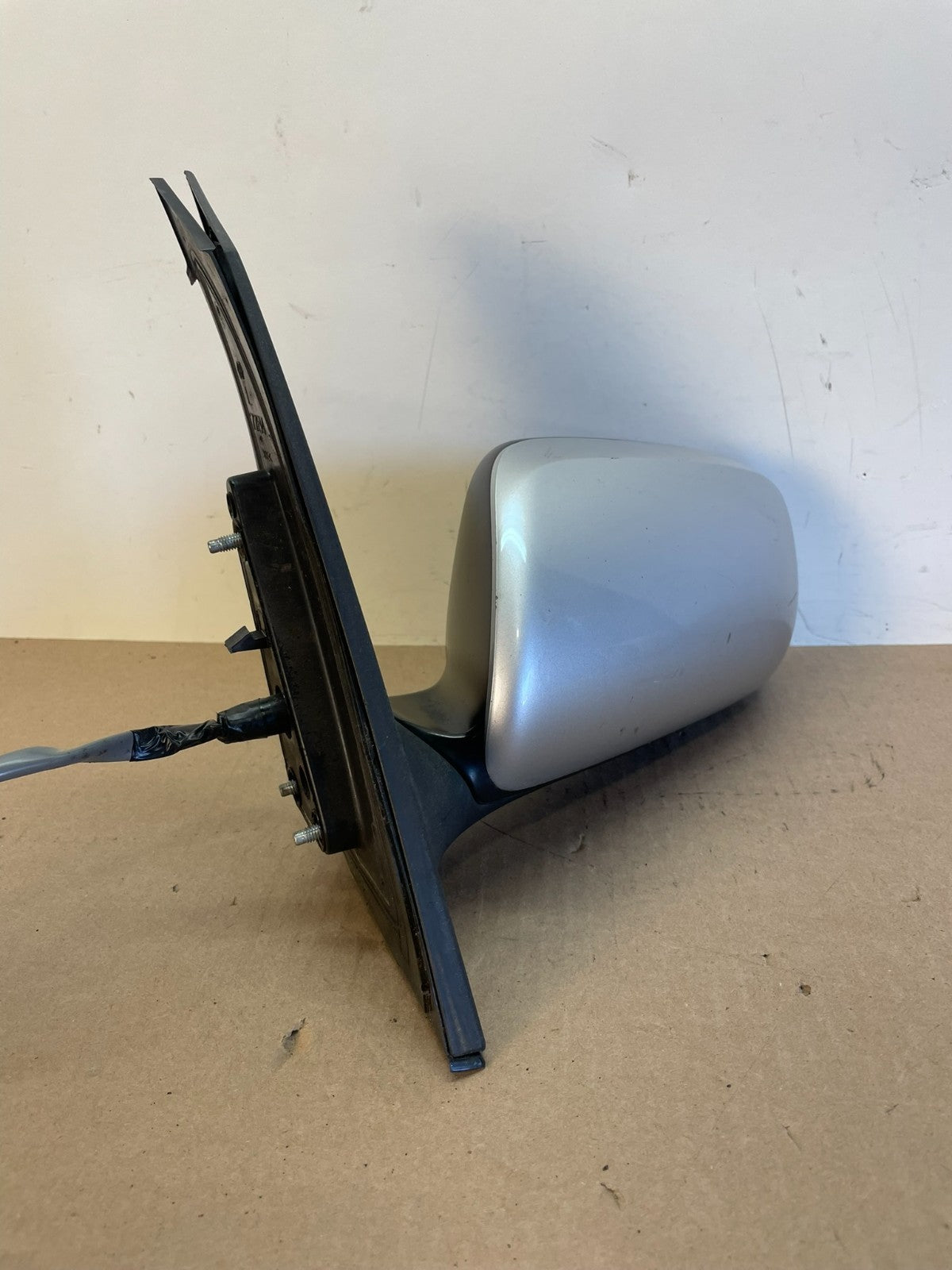 2004 to 2009 Toyota Prius Left Driver Side View Door Mirror AI0862 DG1