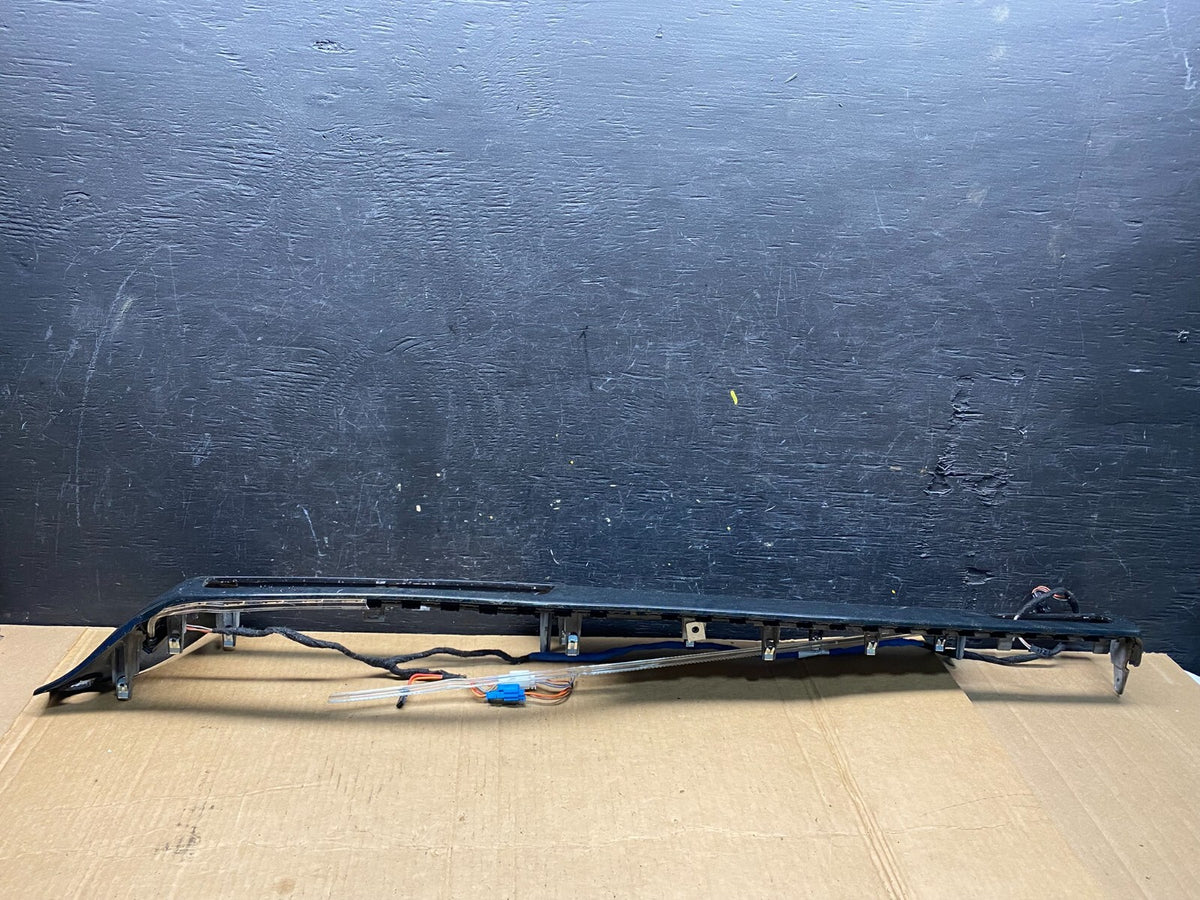 2010-2018 Mercedes CLS500 Center Dashboard Trim Molding M4247 PS1