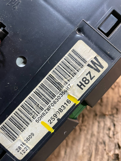 2008 to 2010 Chevrolet Express Speedometer Cluster Gauge X9844  DG10
