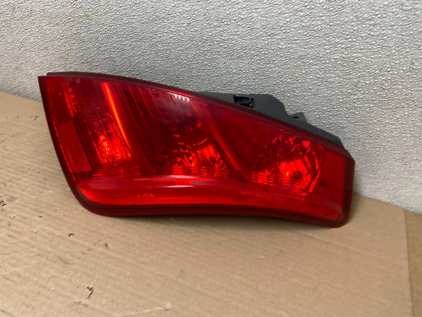 2003 2004 2005 Nissan Murano Right Passenger Rh Side Tail Light Oem AA8801 LK1