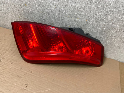 2003 2004 2005 Nissan Murano Right Passenger Rh Side Tail Light Oem AA8801 LK1