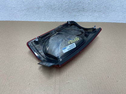 1998 to 2002 Lincoln Navigator Left Driver LH Side Tail Light DEPO AE9424 LK4