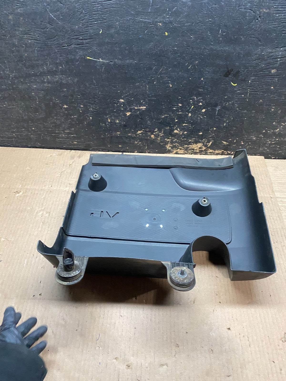 2013 to 2016 Nissan Pathfinder Engine Cover Motor Shield W5765 DG6