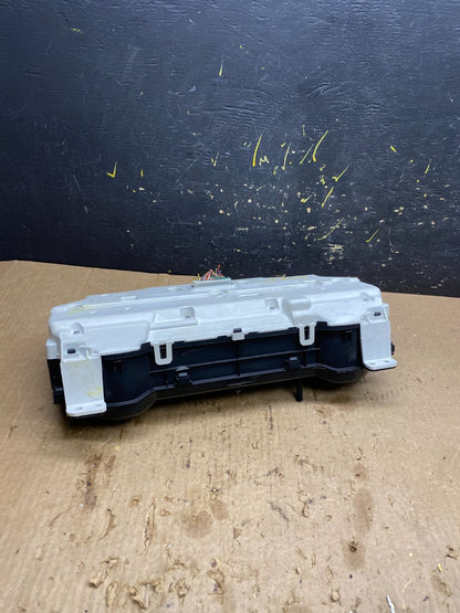 2008 2009 2010 Toyota Sienna Speedometer Cluster Gauge OEM z7108 DG4
