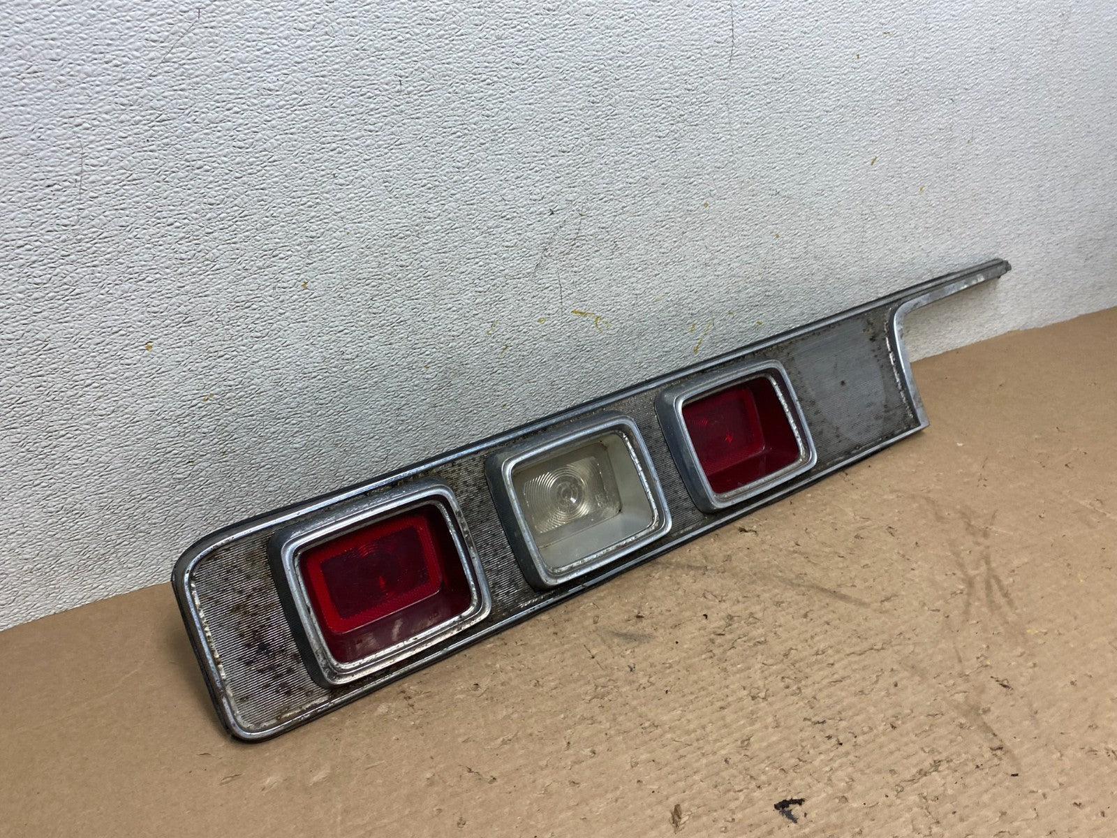 1964 Dodge Polara Left Driver Side Tail Light Trim Bezel OEM O9409 DG2