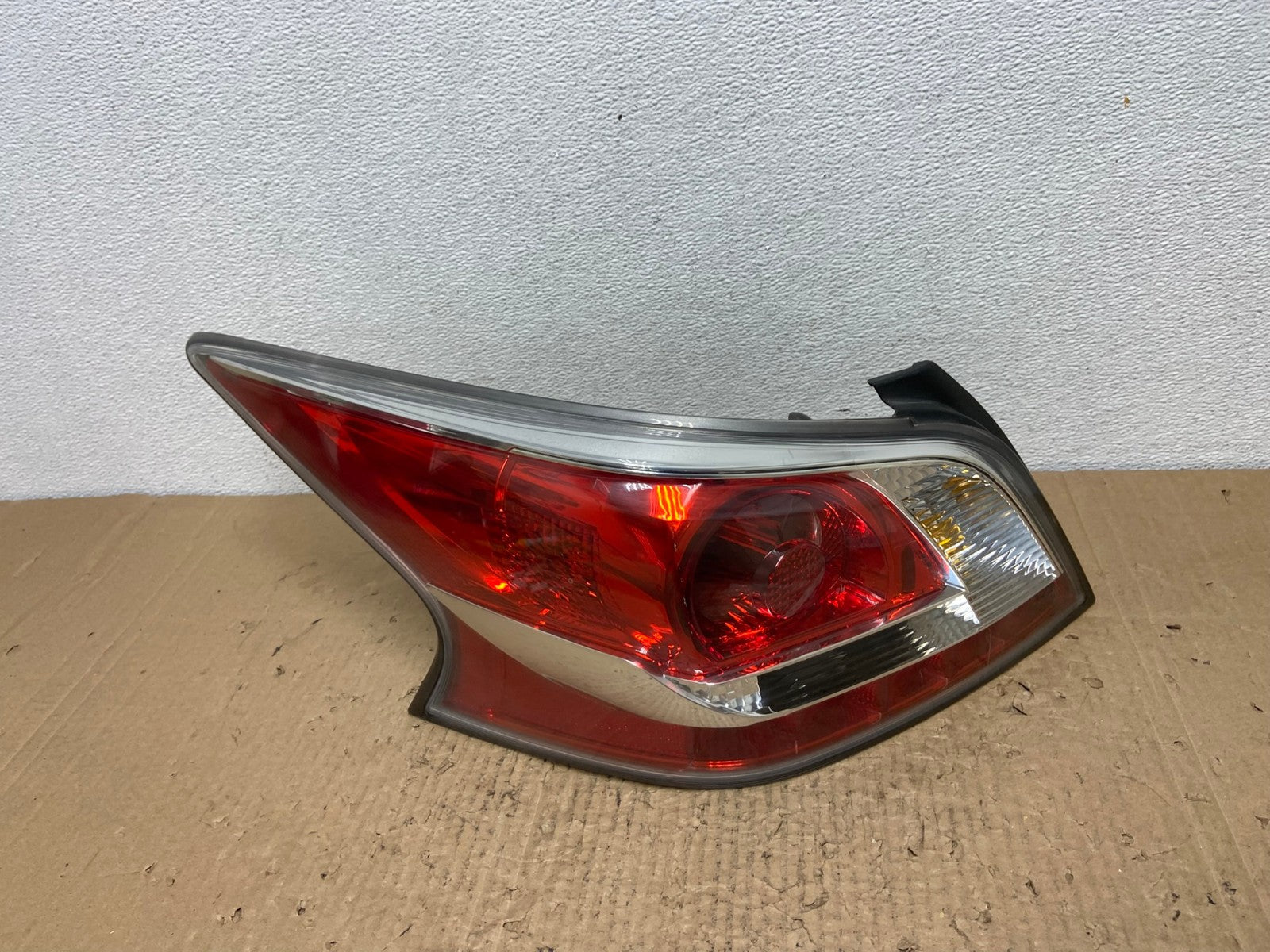 2013 2014 2015 Nissan Altima Left Driver LH Side Tail Light OEM AC4121 LK0