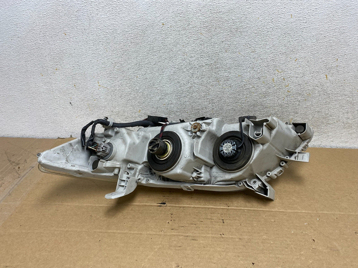 2007 - 2009 Toyota Camry Halogen Right Passenger Headlight AH7786 DW4