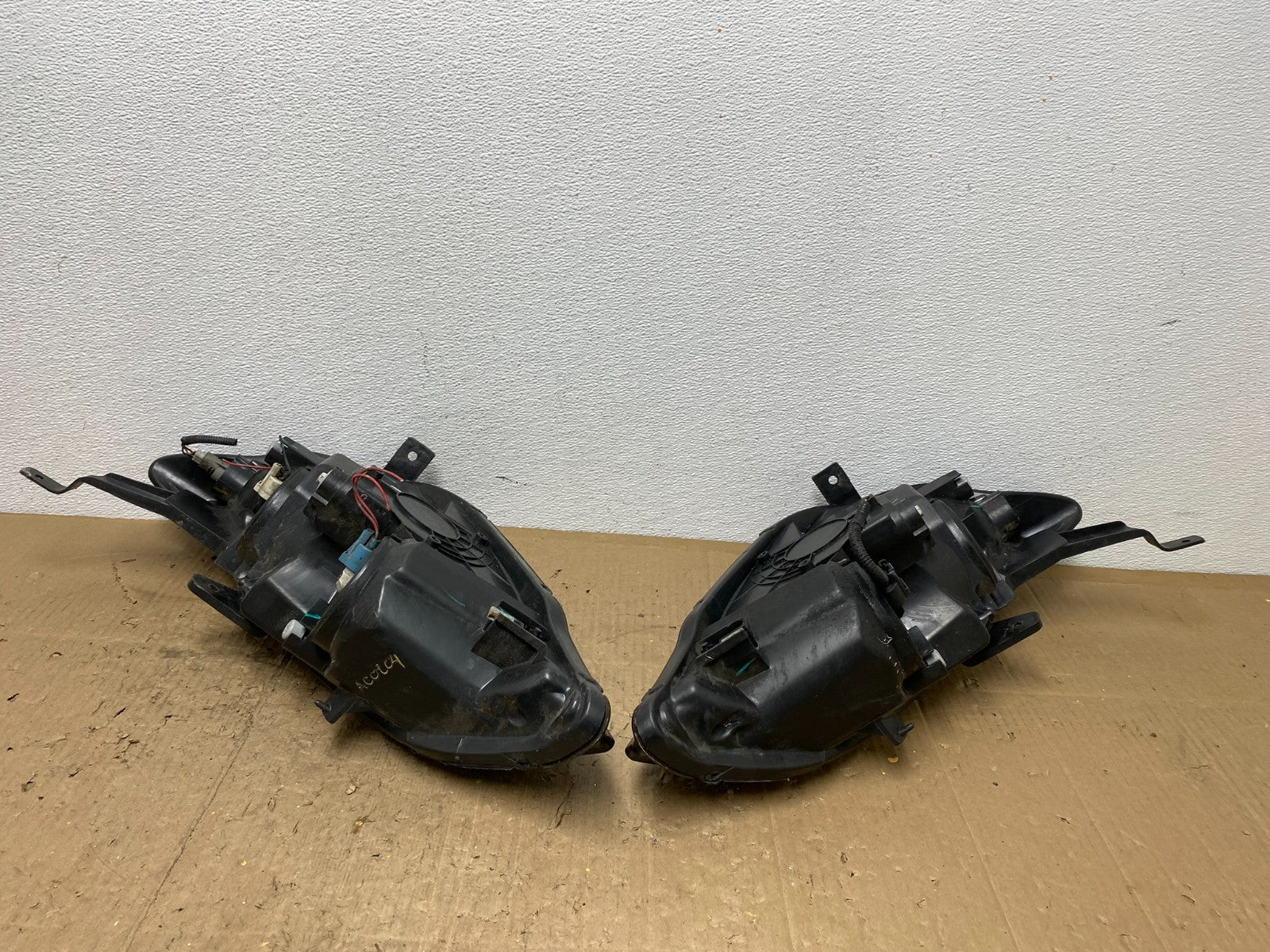 2004 to 2005 Honda Civic Left+Right Set Side Chrome Headlights AC0204 DW6