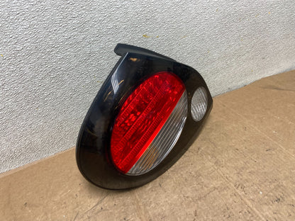 2000 to 2001 Nissan Maxima Left Driver Lh Side Tail Light Oem AA3702 DW2