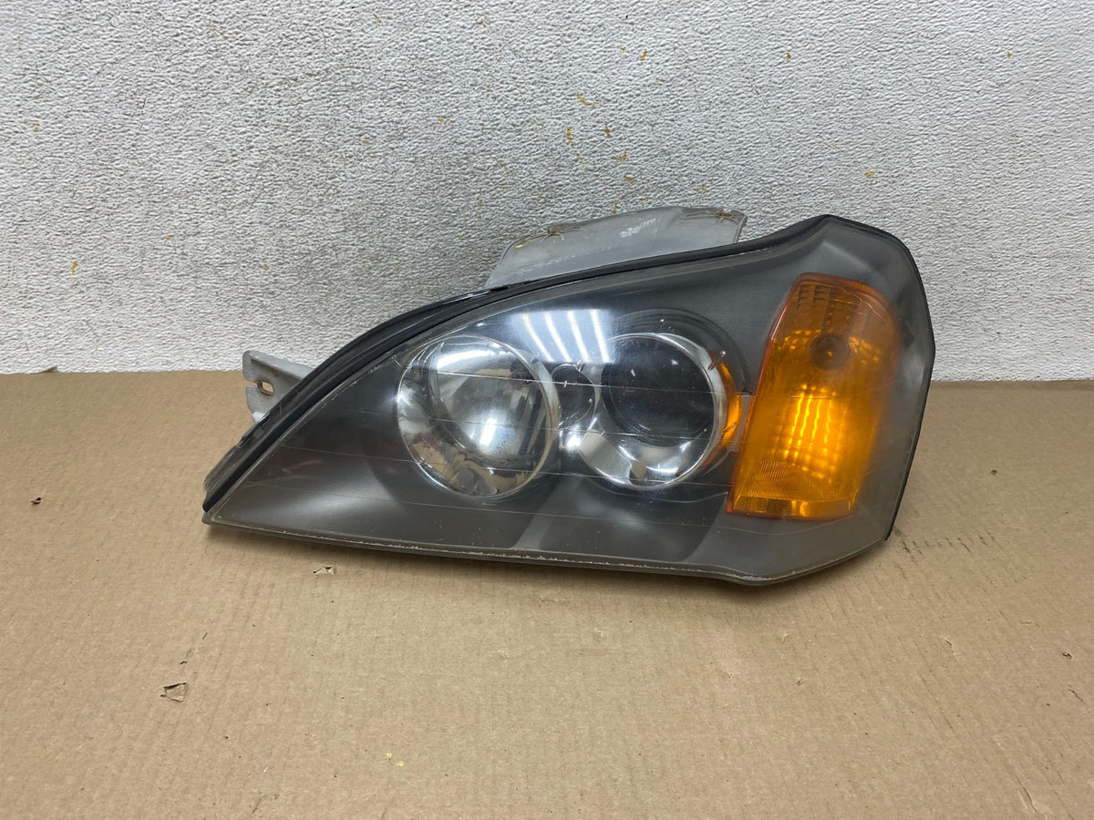 2004 to 2006 Suzuki Verona Left Driver Side Headlight AH4357 DG0