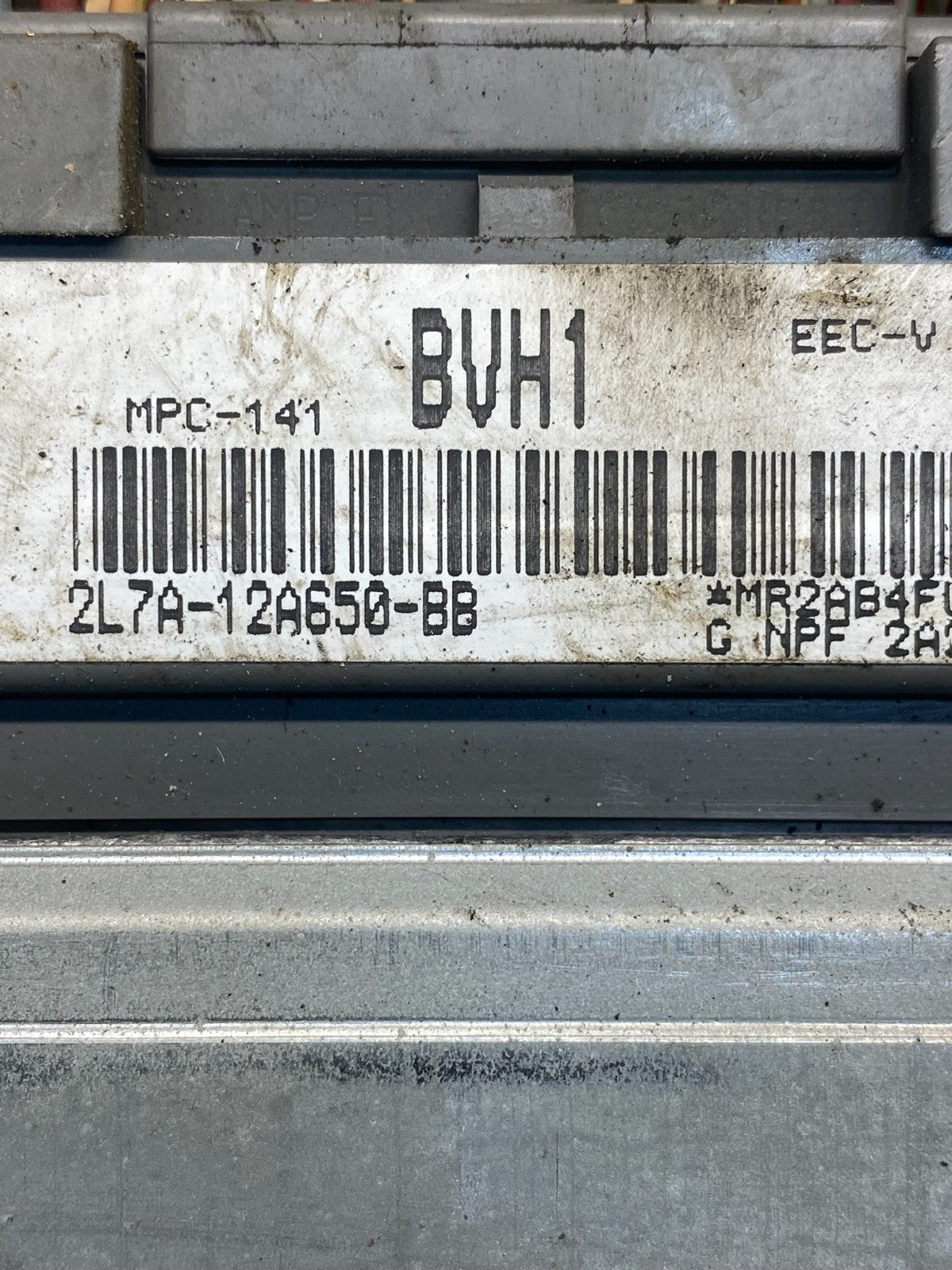 2000 - 2004 Lincoln Navigator Computer Engine Control ECU ECM Module AF6815 DW2