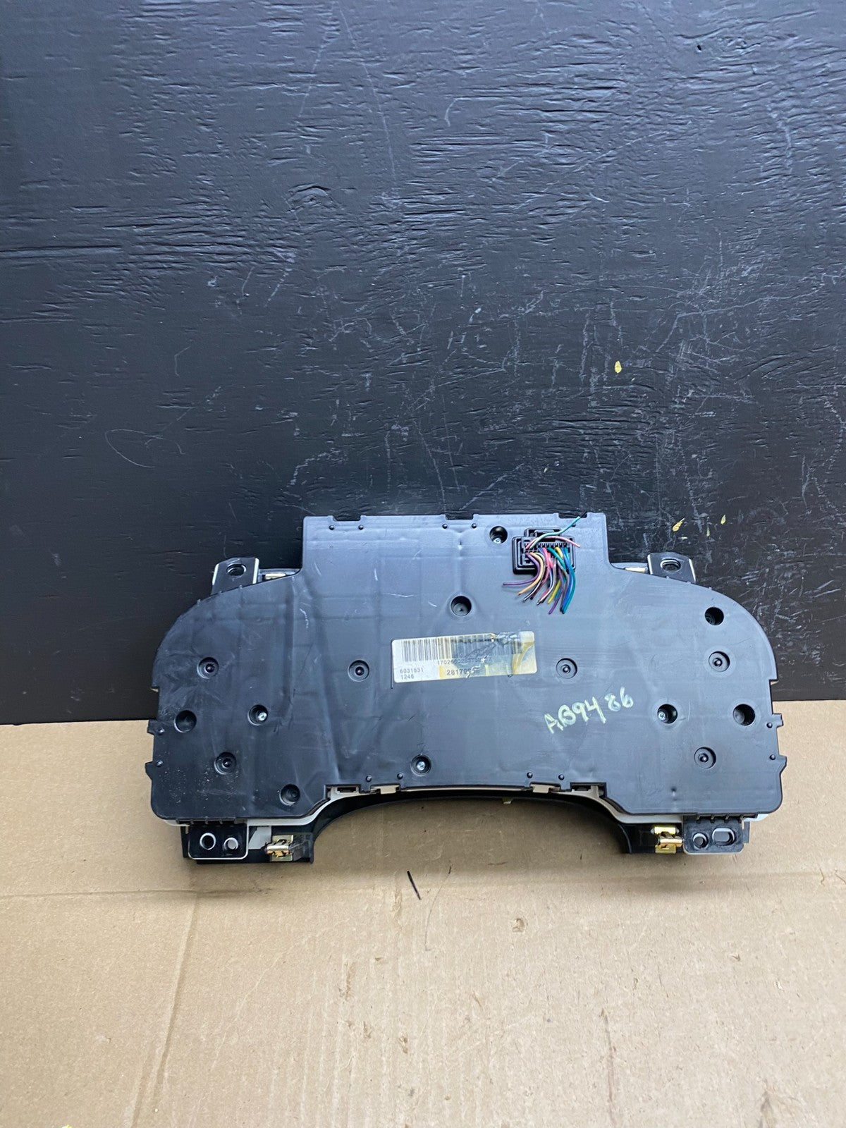 2007 to 2013 Chevrolet Silverado Suburban Cluster Gauge Speedometer AB94863