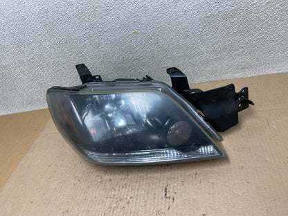 2003-2004 Mitsubishi Outlander Right Passenger Headlight Oem Z4075 DG1