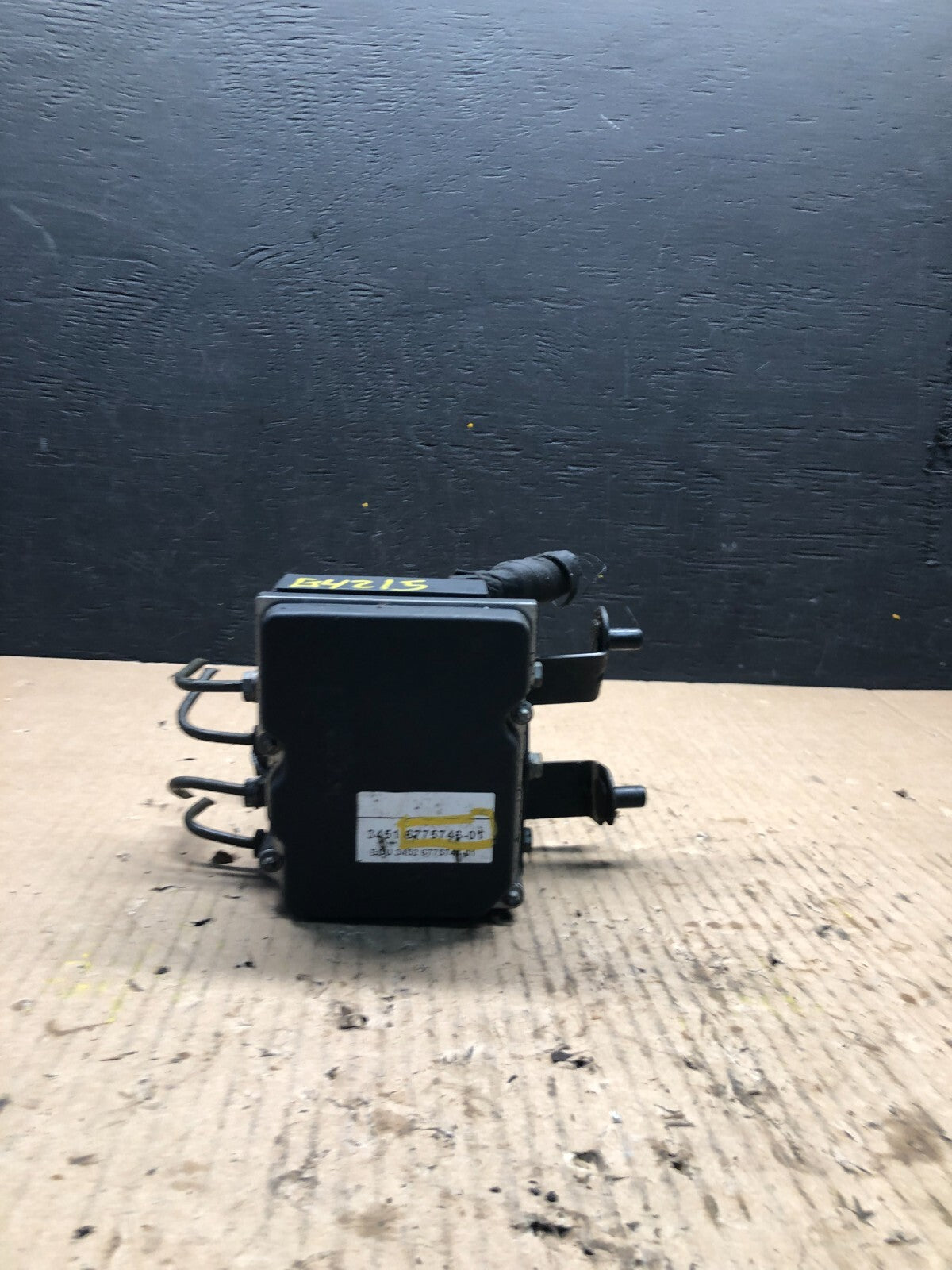 2006 to 2007 BMW 525i ABS Anti-Lock Brake Pump 6775746 G4215 PS0