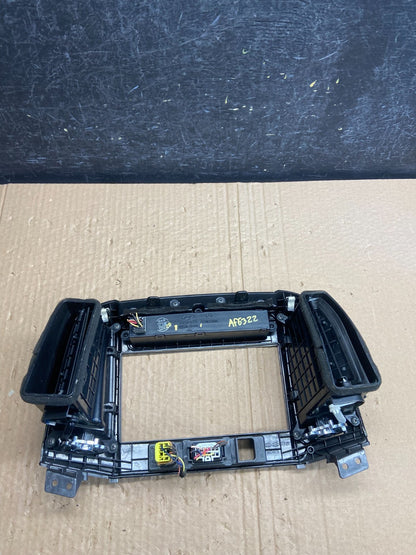 2007 to 2009 Hyundai Santa Fe Center Dashboard Radio Bezel Trim AF6322 DG5