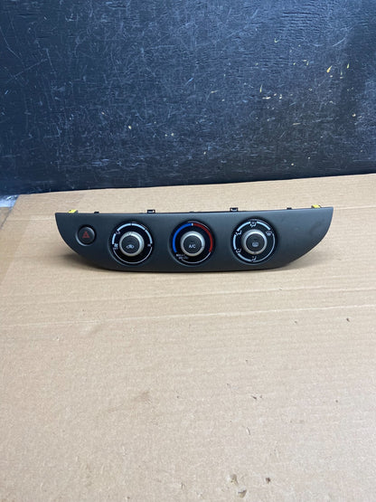 2002-2005 Toyota Camry AC Heater Temperature Climate Control ag4987 DG0
