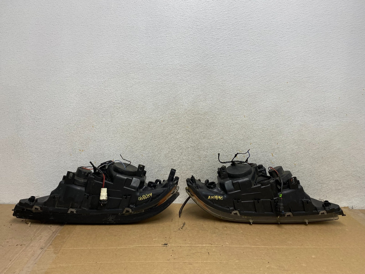 2001-2003 BMW E39 5 Series Headlight Left+Right Set Angel AH7840 DG6