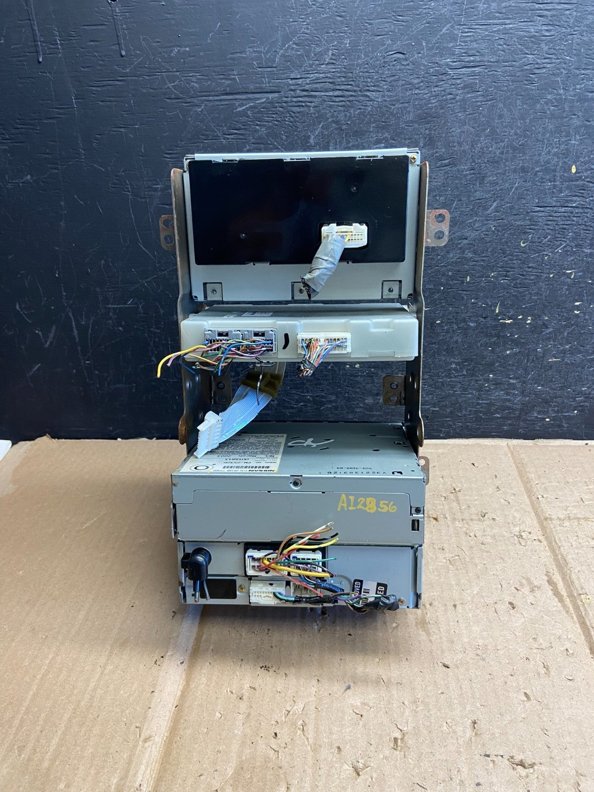 2004 - 2005 Nissan Maxima Screen Radio CD Navigation AI2856 DG4