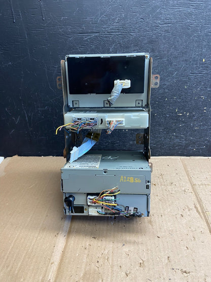 2004 - 2005 Nissan Maxima Screen Radio CD Navigation AI2856 DG4
