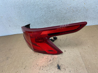 2016 2017 2018 Nissan Maxima Right Passenger RH Tail Light AI9170 LK1