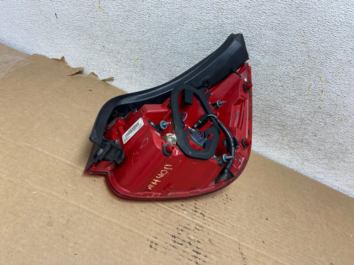 No Led 2013 - 2015 Chevrolet Malibu Left Driver LH Side Tail Light AH4011 LK6