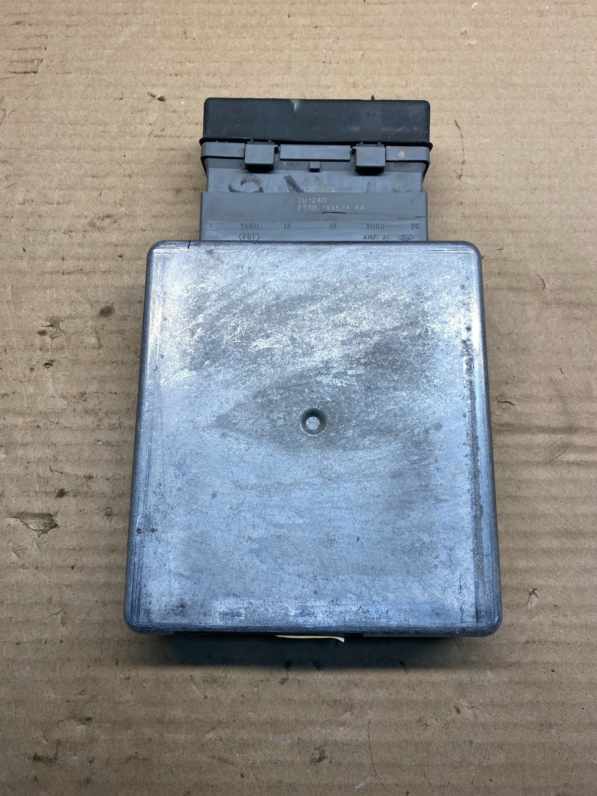 2002 Ford F250 F350 6.8L V10 Engine Control ECU ECM Computer Module ae0133 DG0